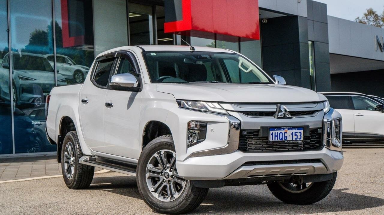 Mitsubishi Triton image 1