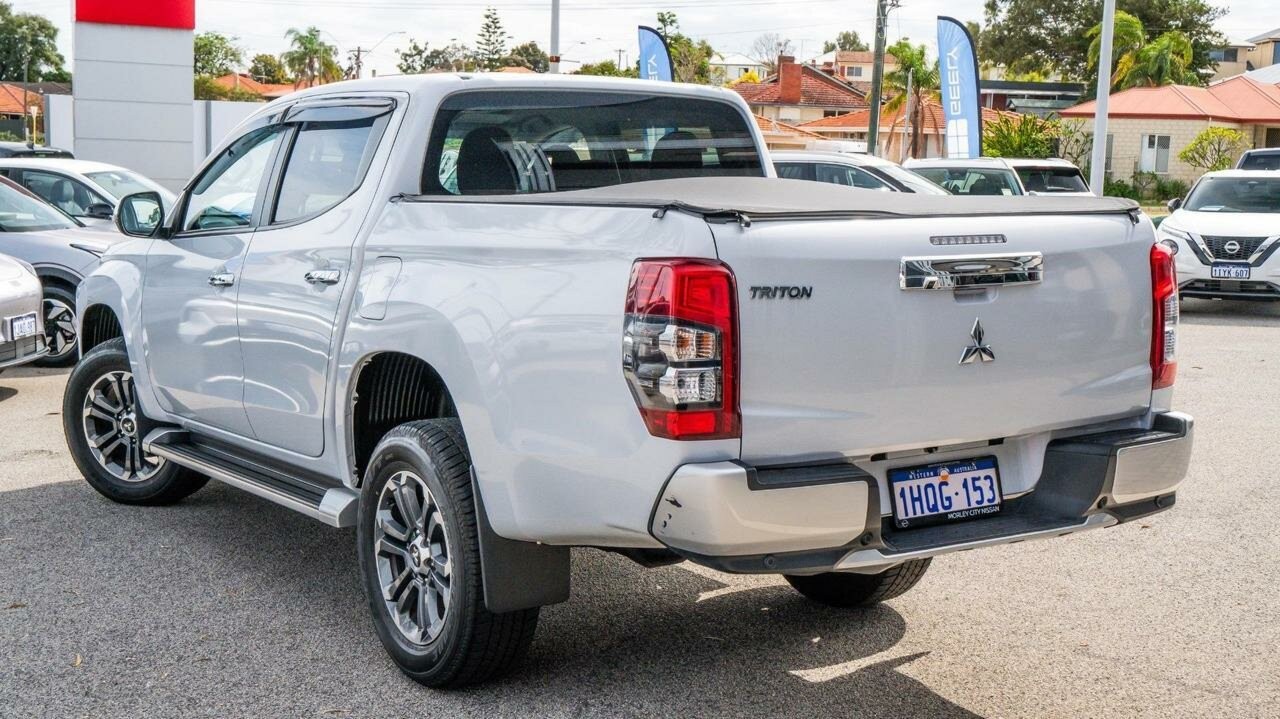 Mitsubishi Triton image 3
