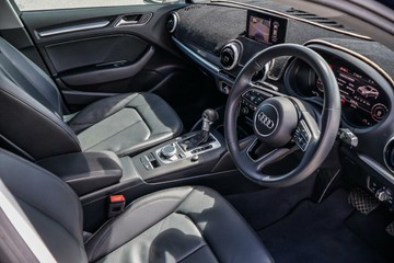 https://vehicle-cdn.autoleague.cloud/16973_41012725_17.jpg