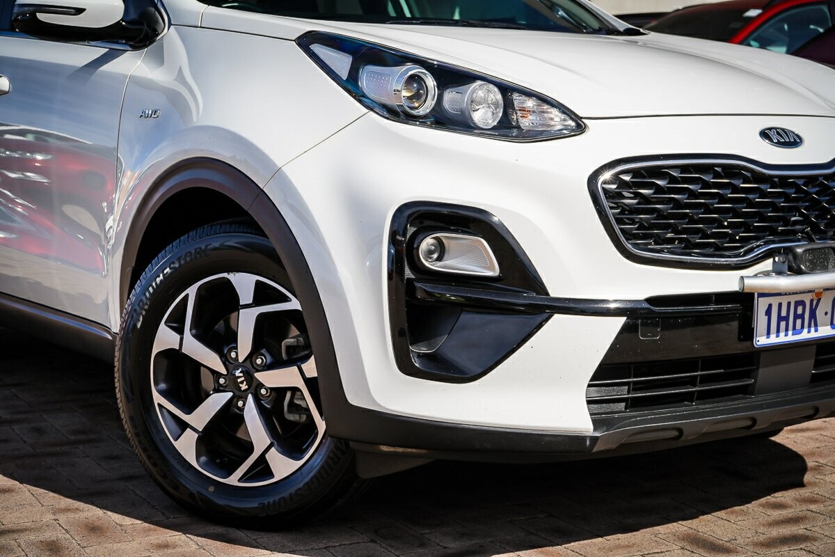 Kia Sportage image 2