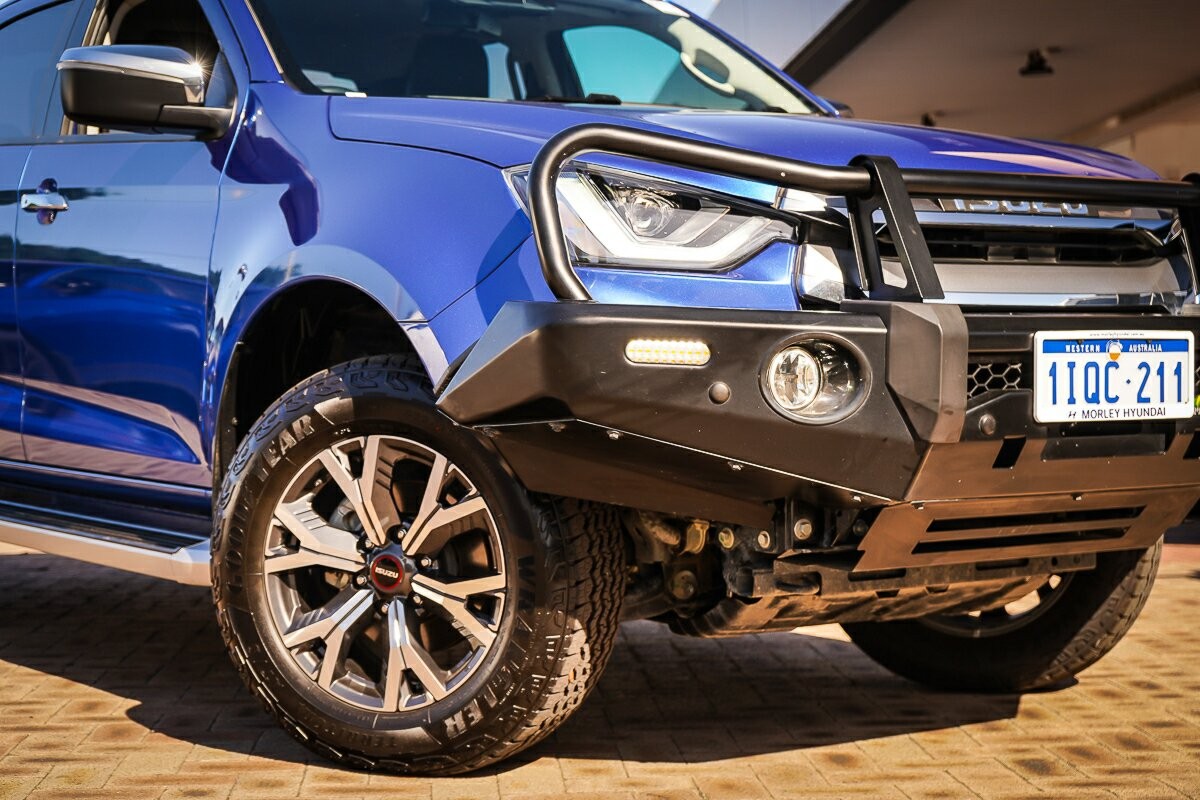 Isuzu D-max image 2