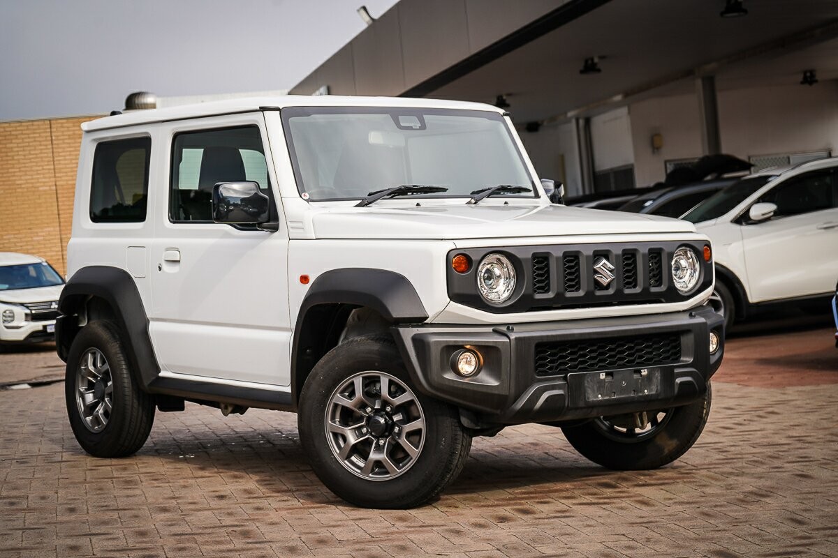 Suzuki Jimny image 1