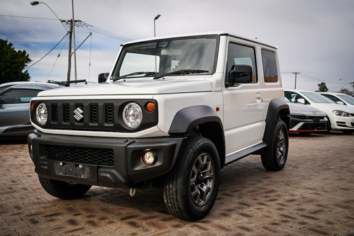 Suzuki Jimny image 3