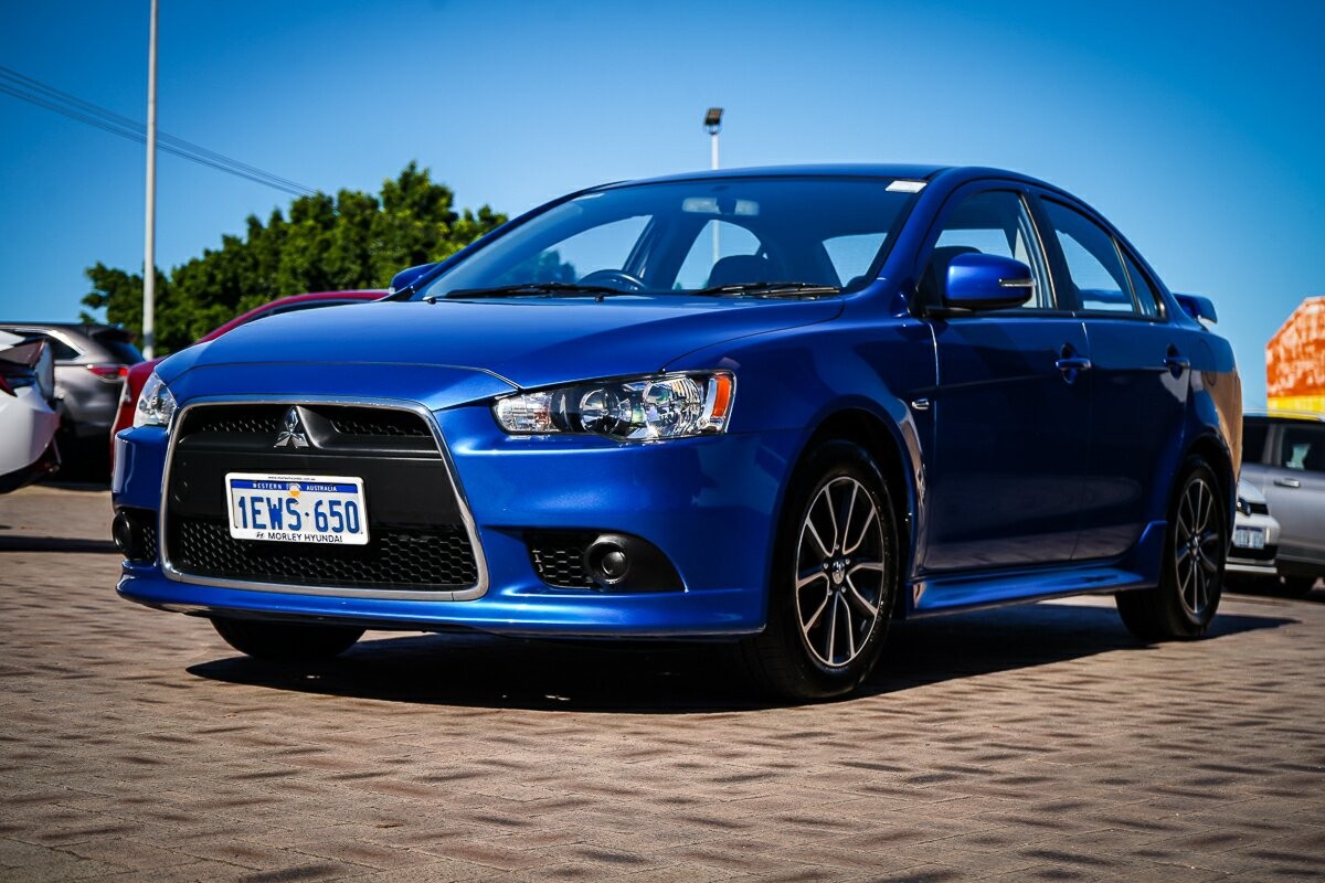 Mitsubishi Lancer image 4