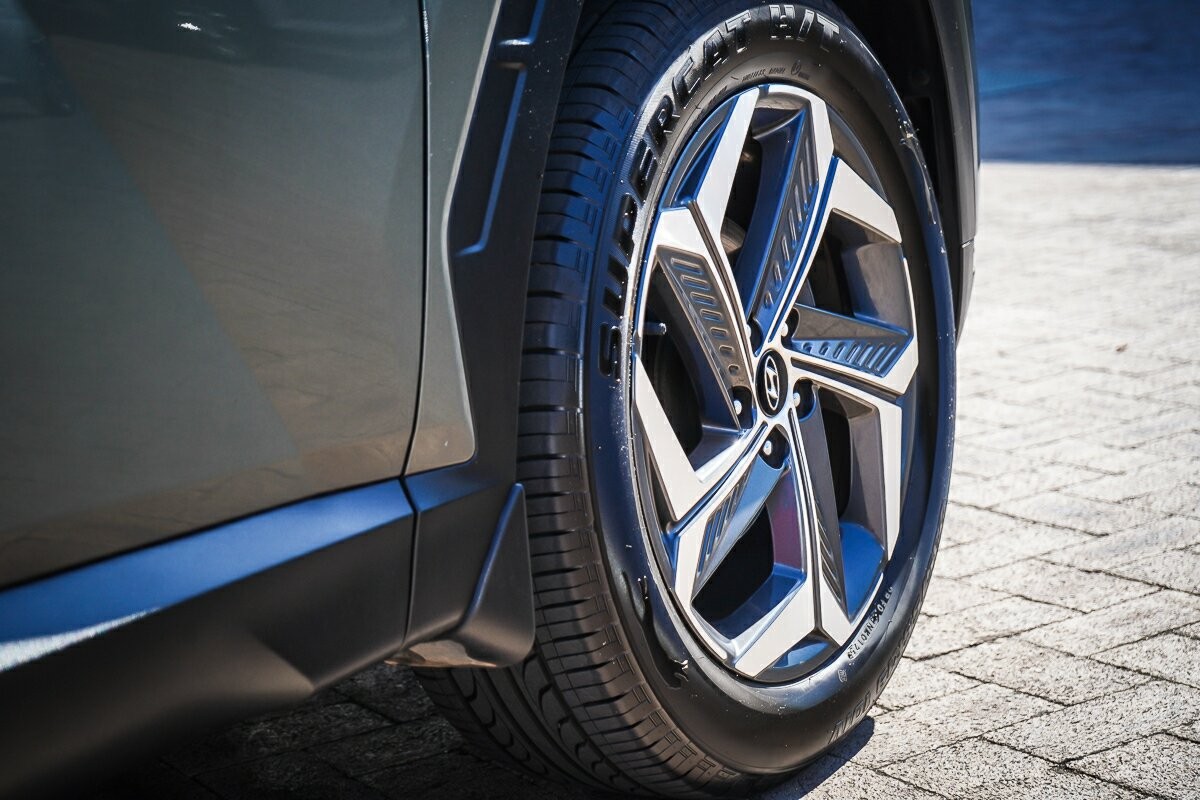 Hyundai Tucson image 3