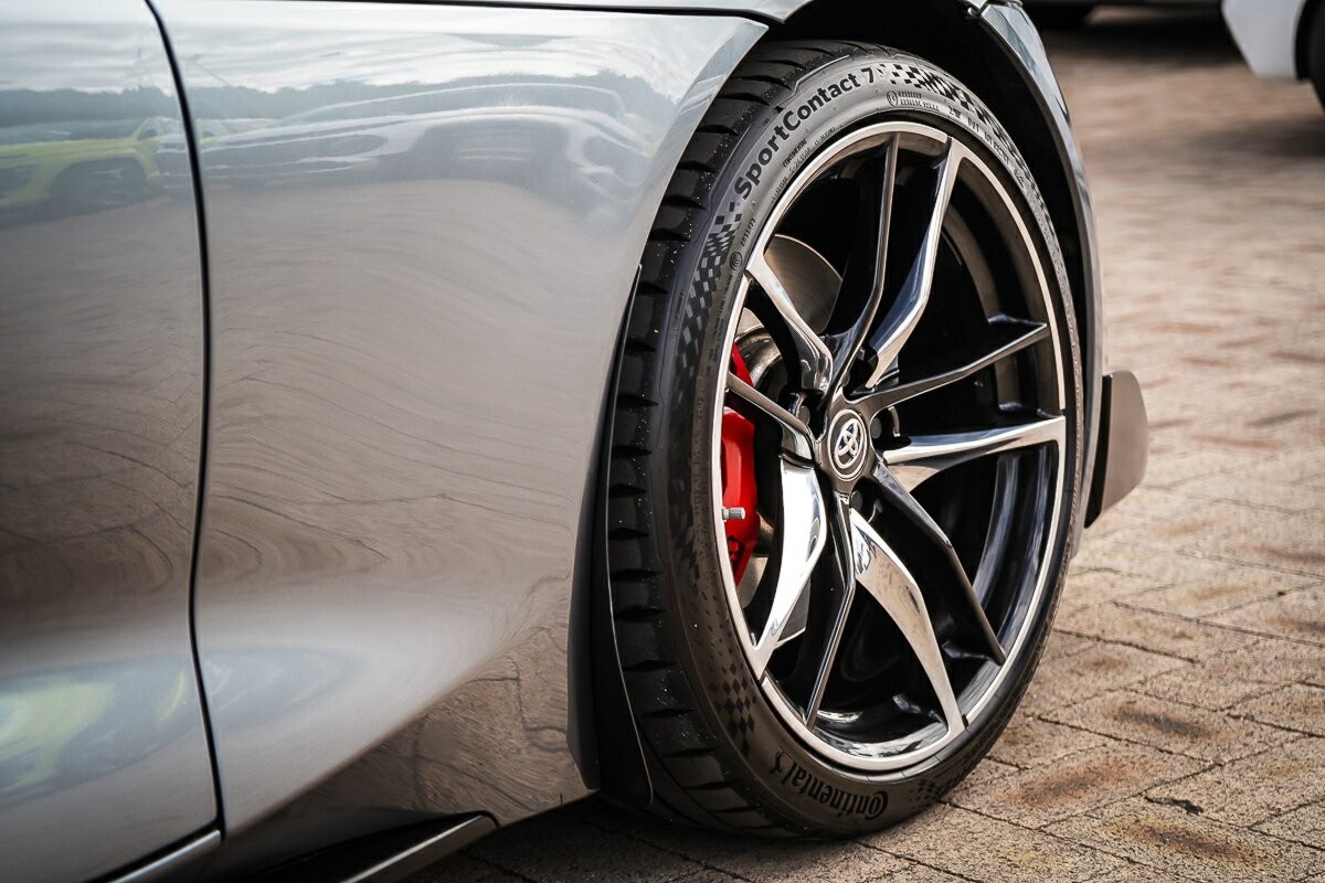 Toyota Supra image 3