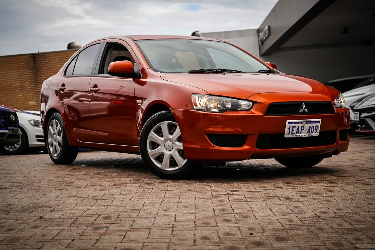 Mitsubishi Lancer image 1