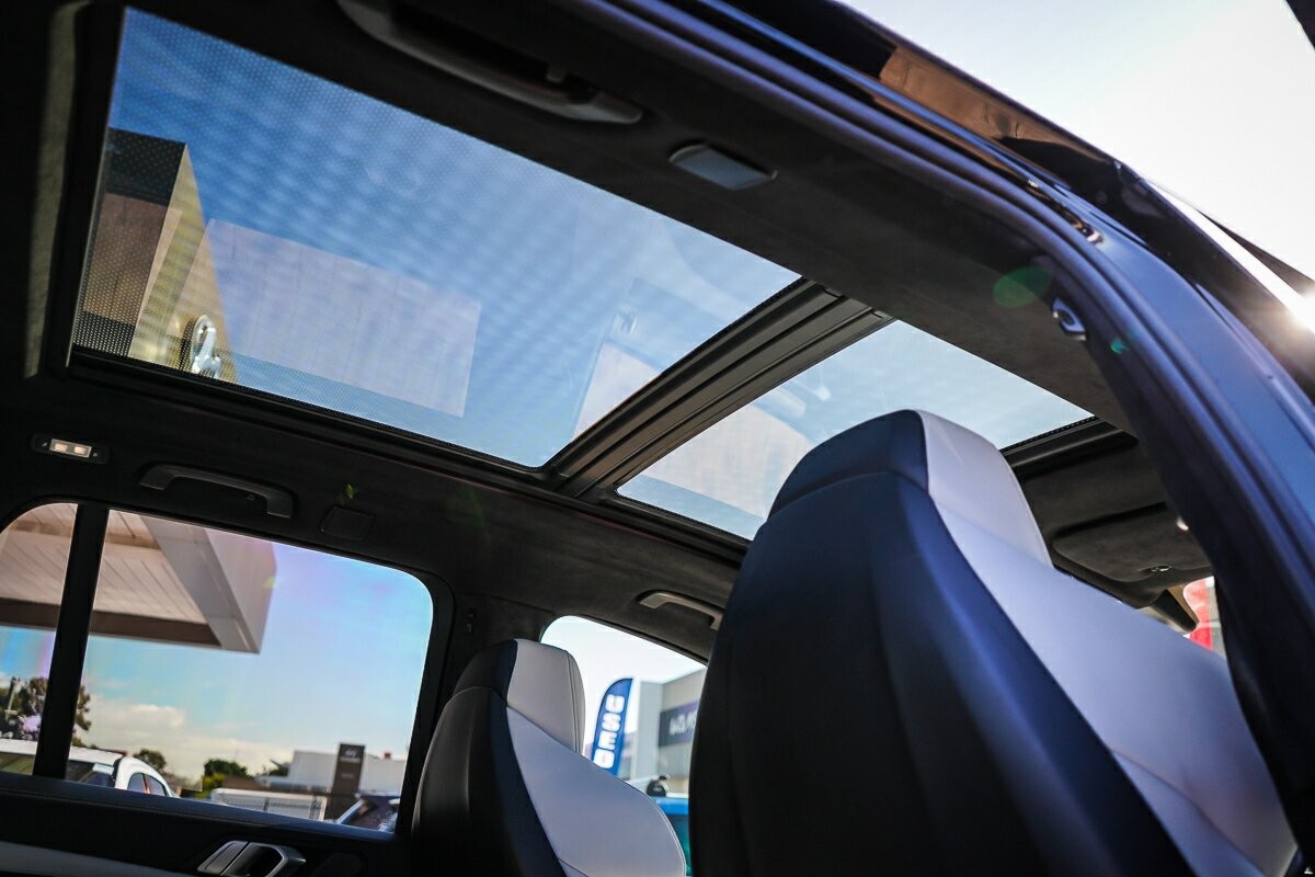 BMW X5 M image 3