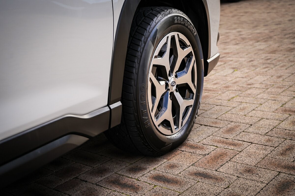 Subaru Forester image 2
