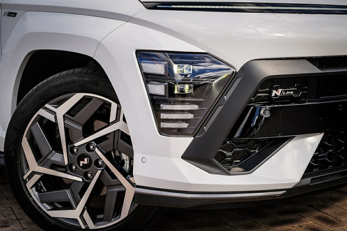 Hyundai Kona image 2