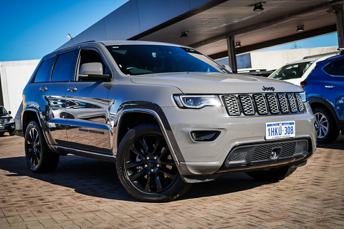 Jeep Grand Cherokee image 1