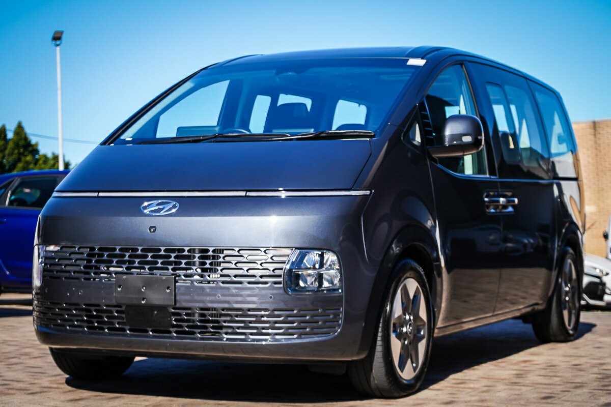 Hyundai Staria image 4