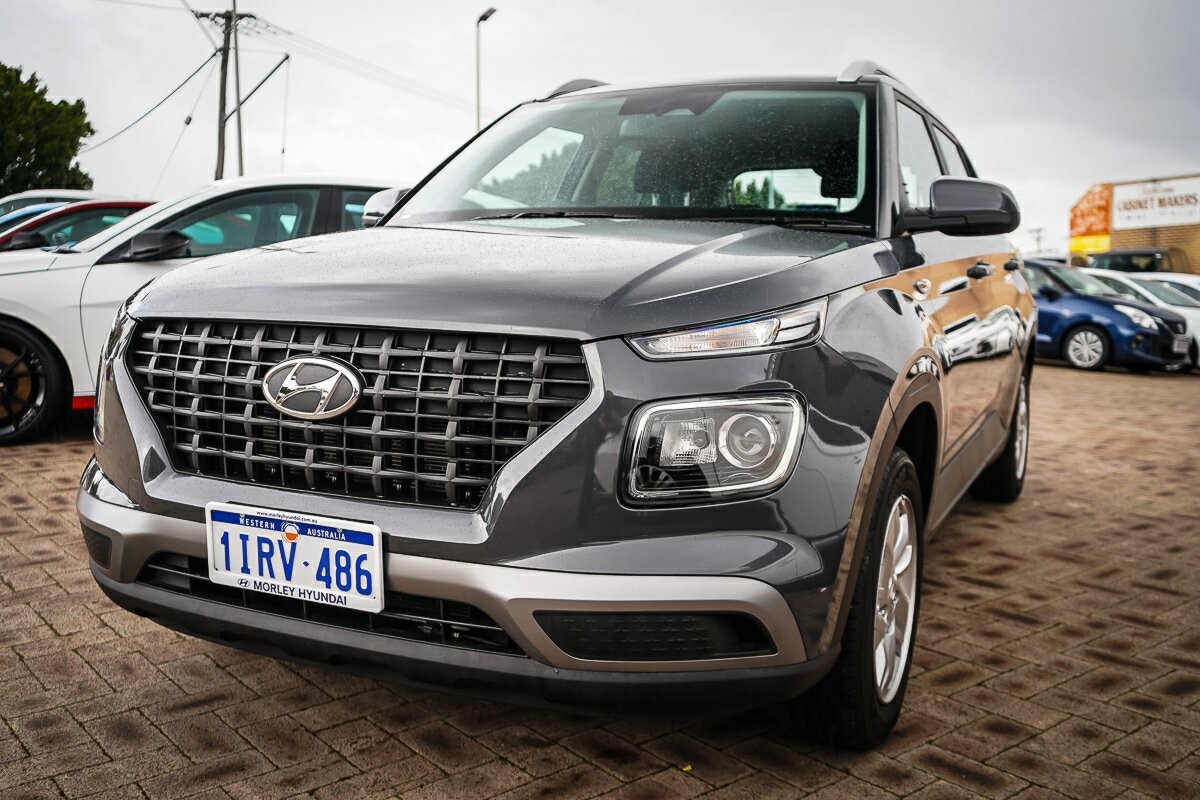 Hyundai Venue image 4