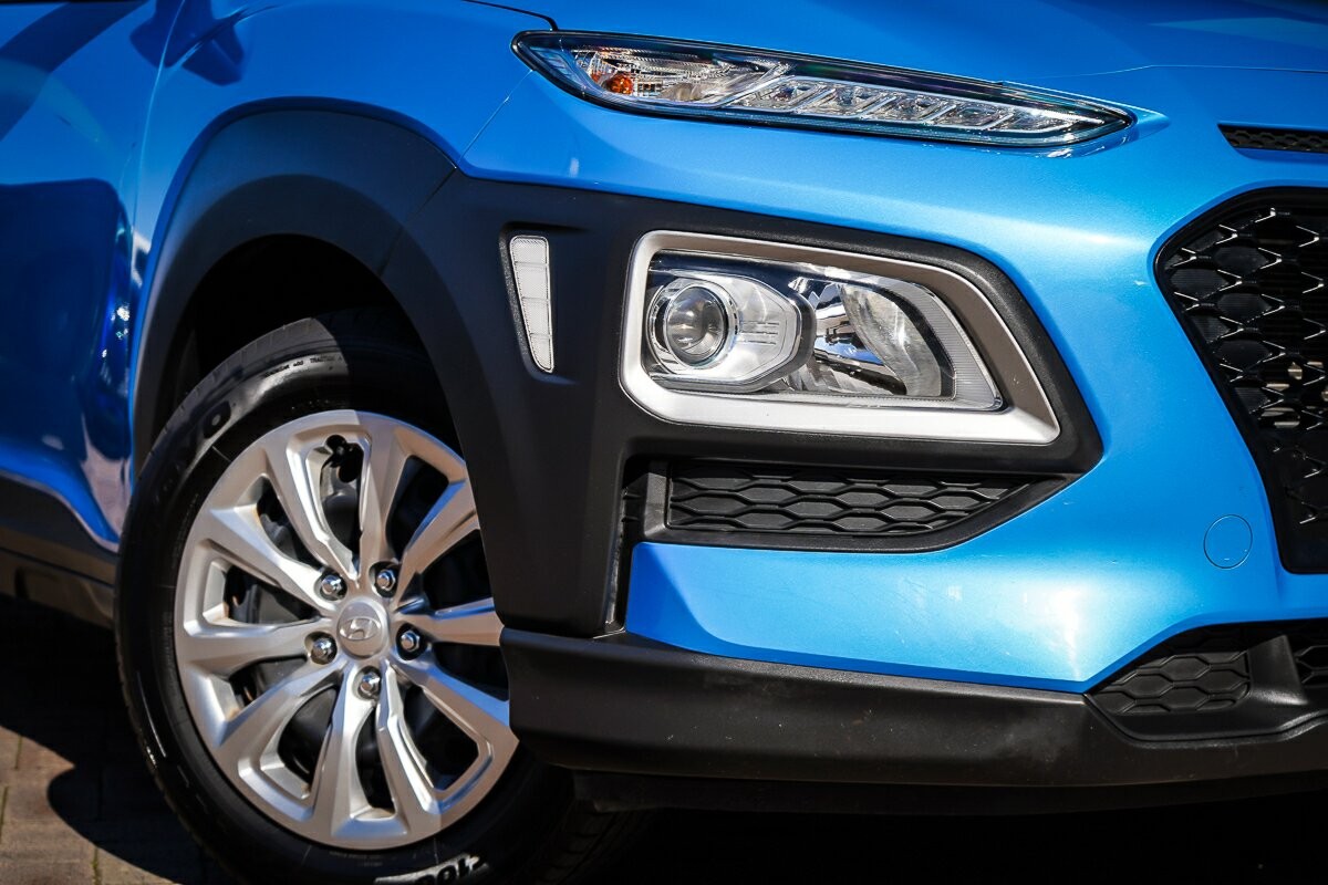 Hyundai Kona image 2