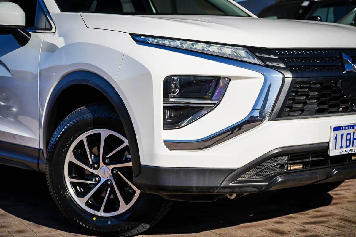 Mitsubishi Eclipse Cross image 3