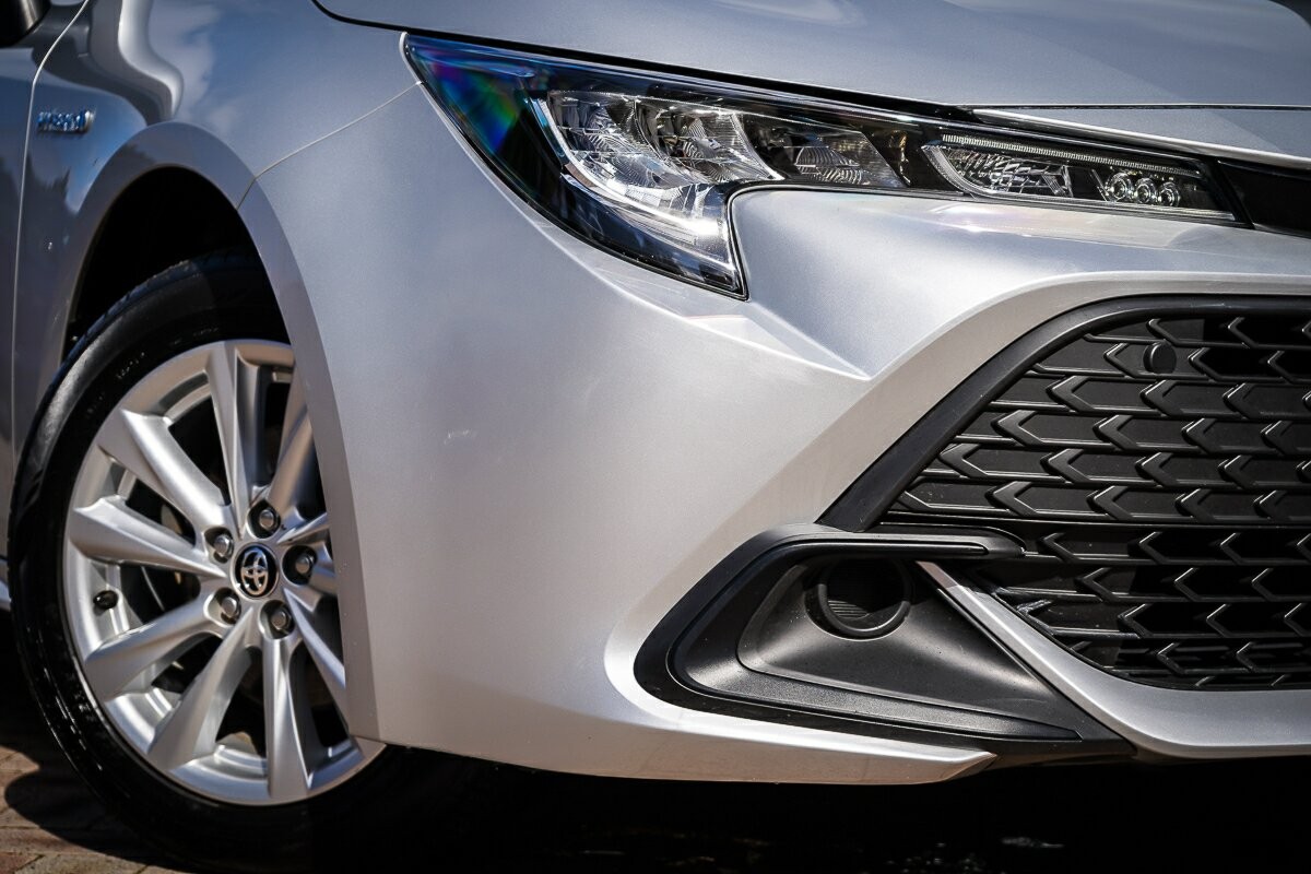 Toyota Corolla image 2