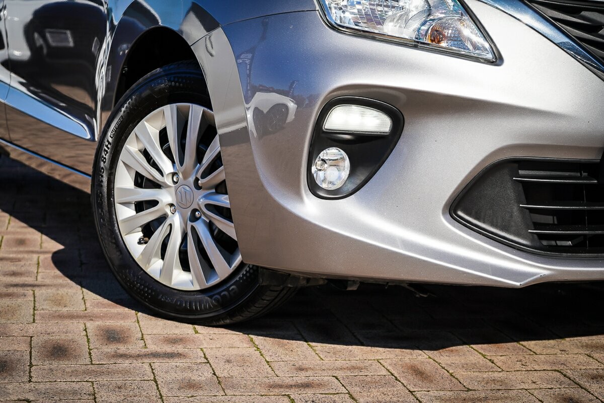 Suzuki Baleno image 2