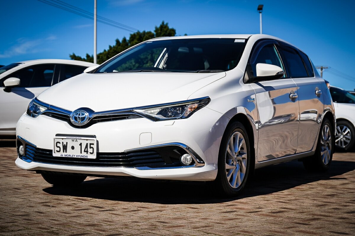 Toyota Corolla image 3