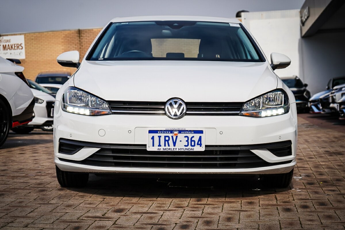 Volkswagen Golf image 3