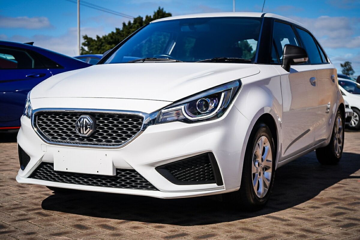 MG Mg3 image 4