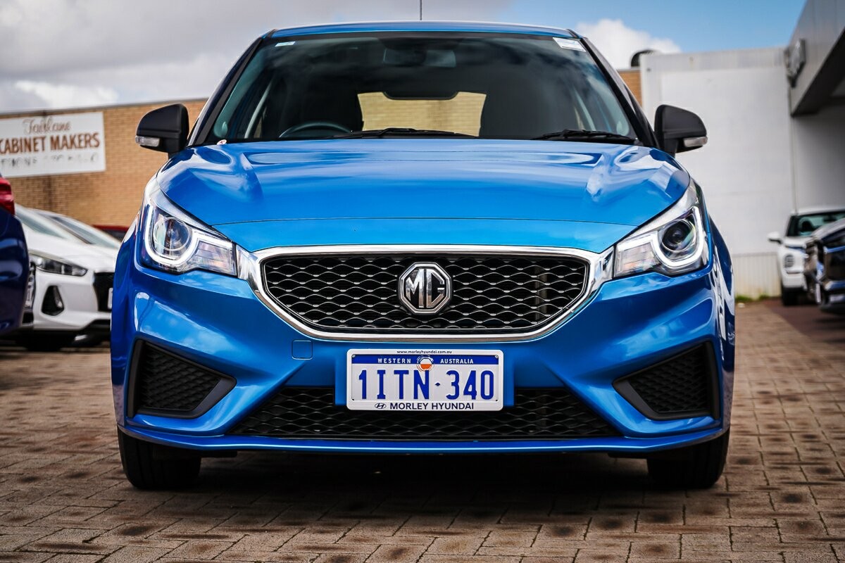 MG Mg3 image 3