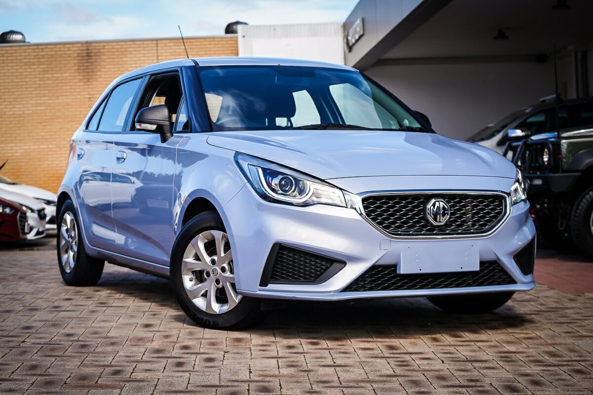 MG Mg3 image 1