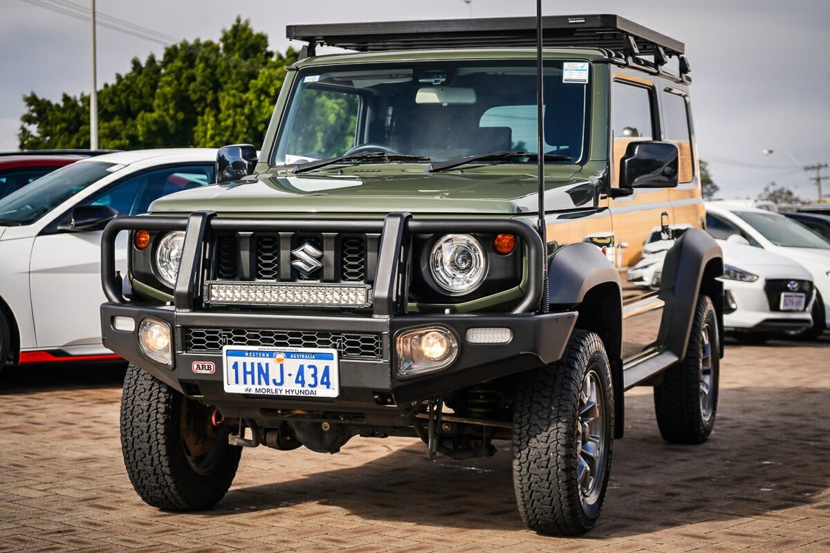 Suzuki Jimny image 4