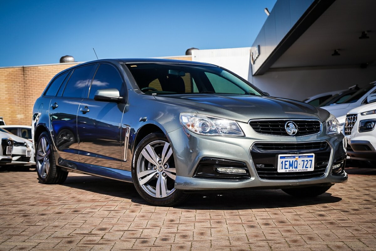 Holden Commodore image 1