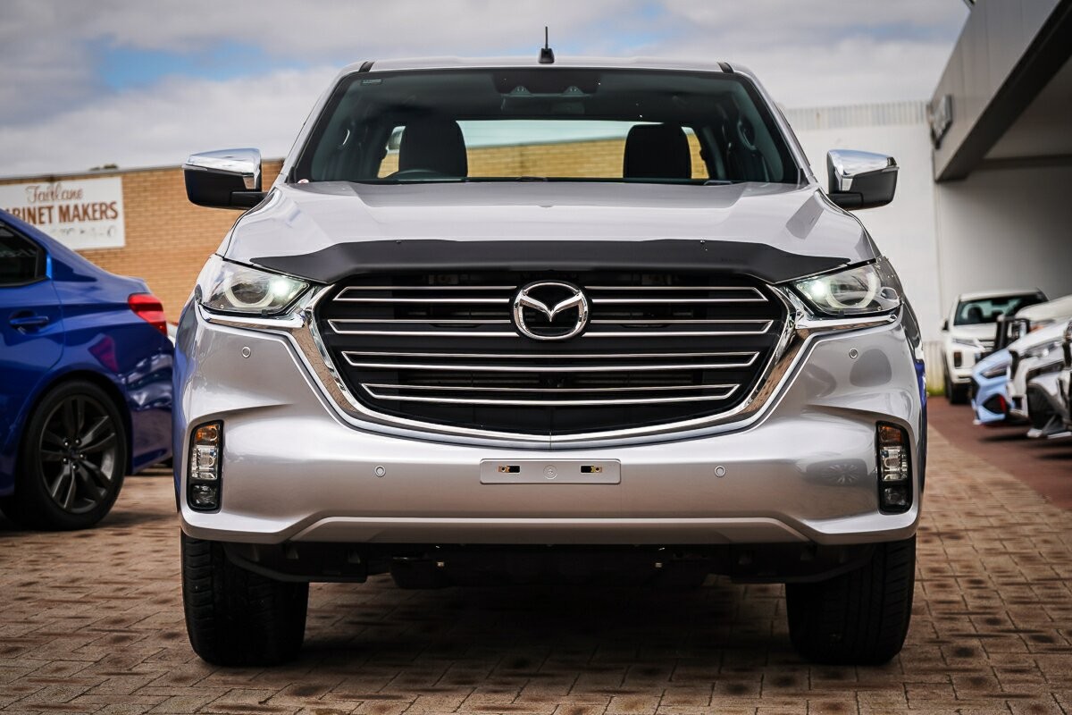 Mazda Bt-50 image 3