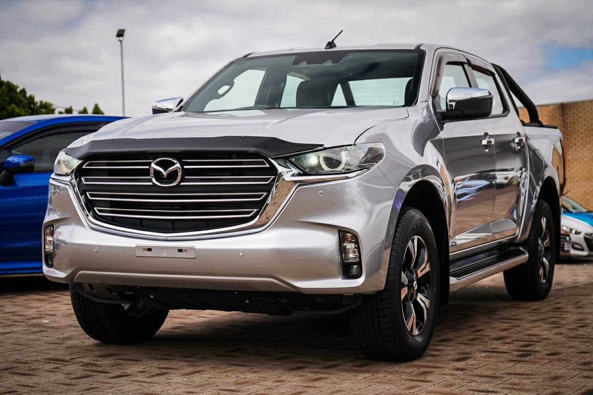 Mazda Bt-50 image 4
