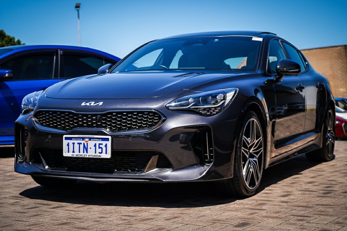 Kia Stinger image 4