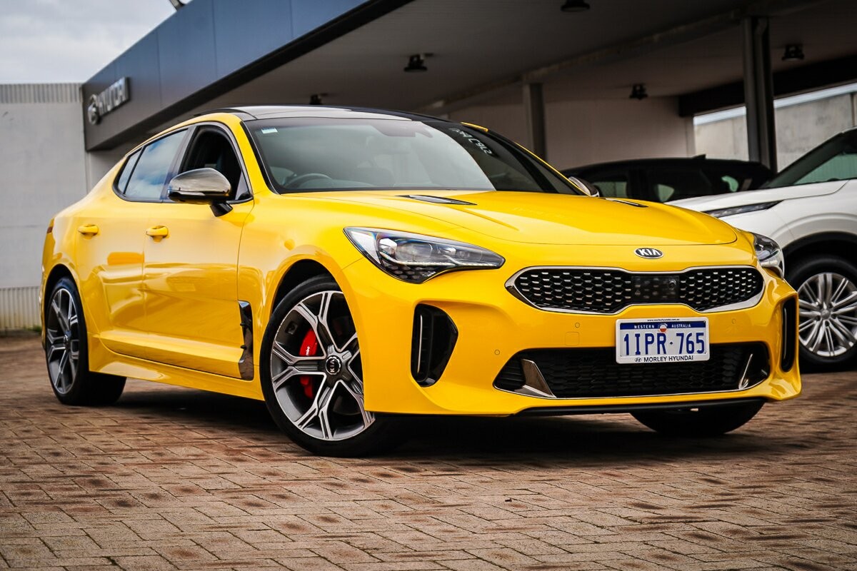 Kia Stinger image 1
