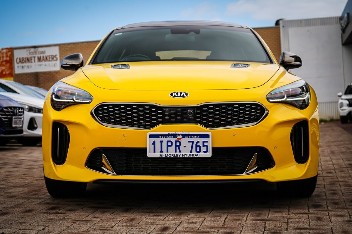 Kia Stinger image 3