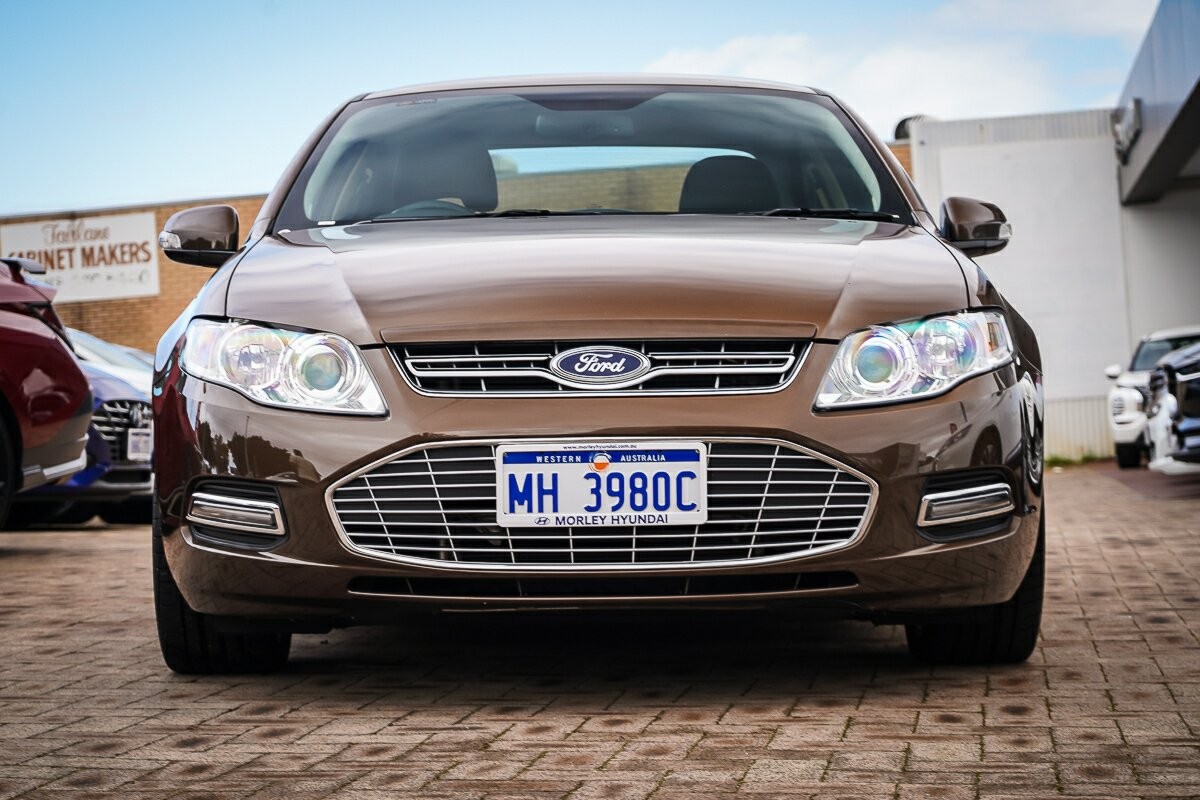 Ford Falcon image 3