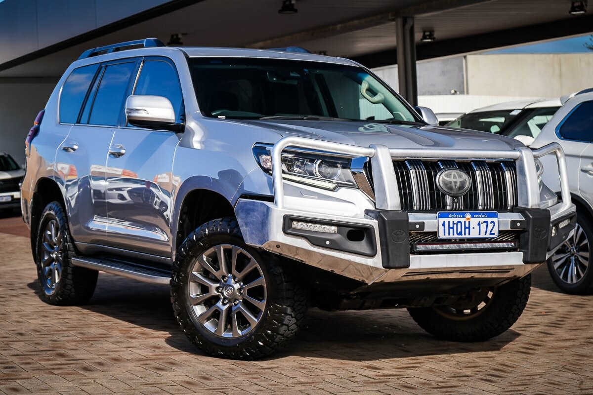 Toyota Landcruiser Prado image 1