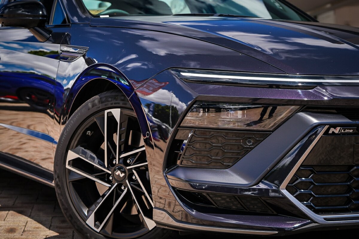 Hyundai Sonata image 2