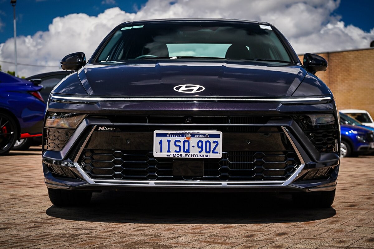 Hyundai Sonata image 3