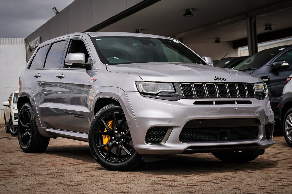 Jeep Grand Cherokee image 1