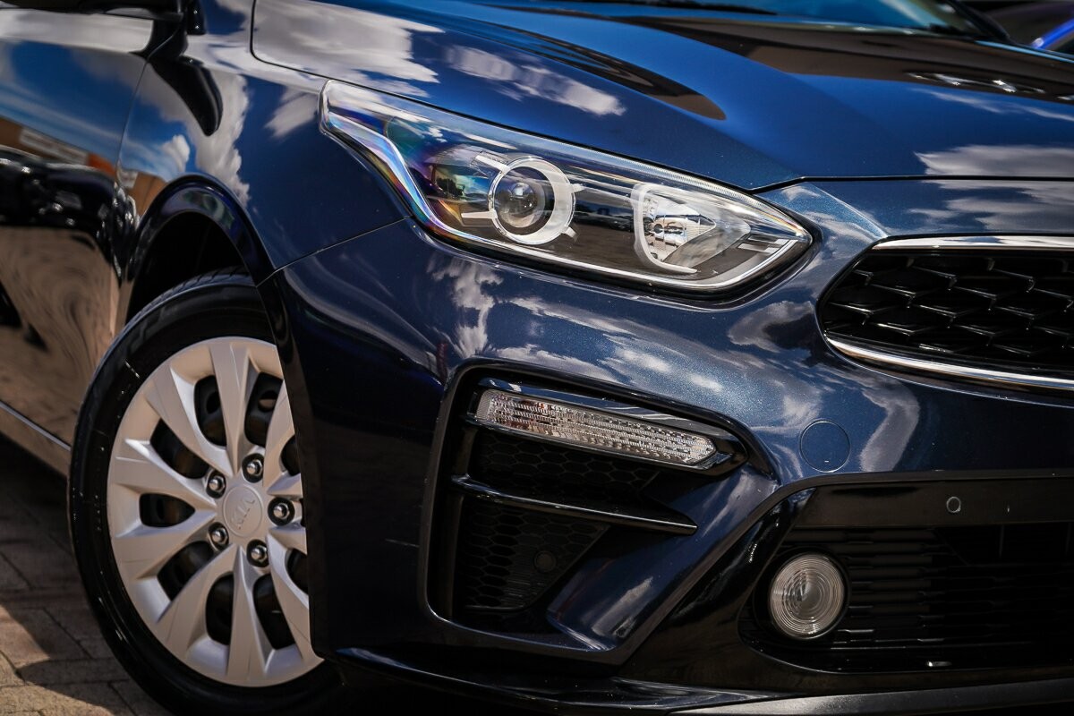 Kia Cerato image 2