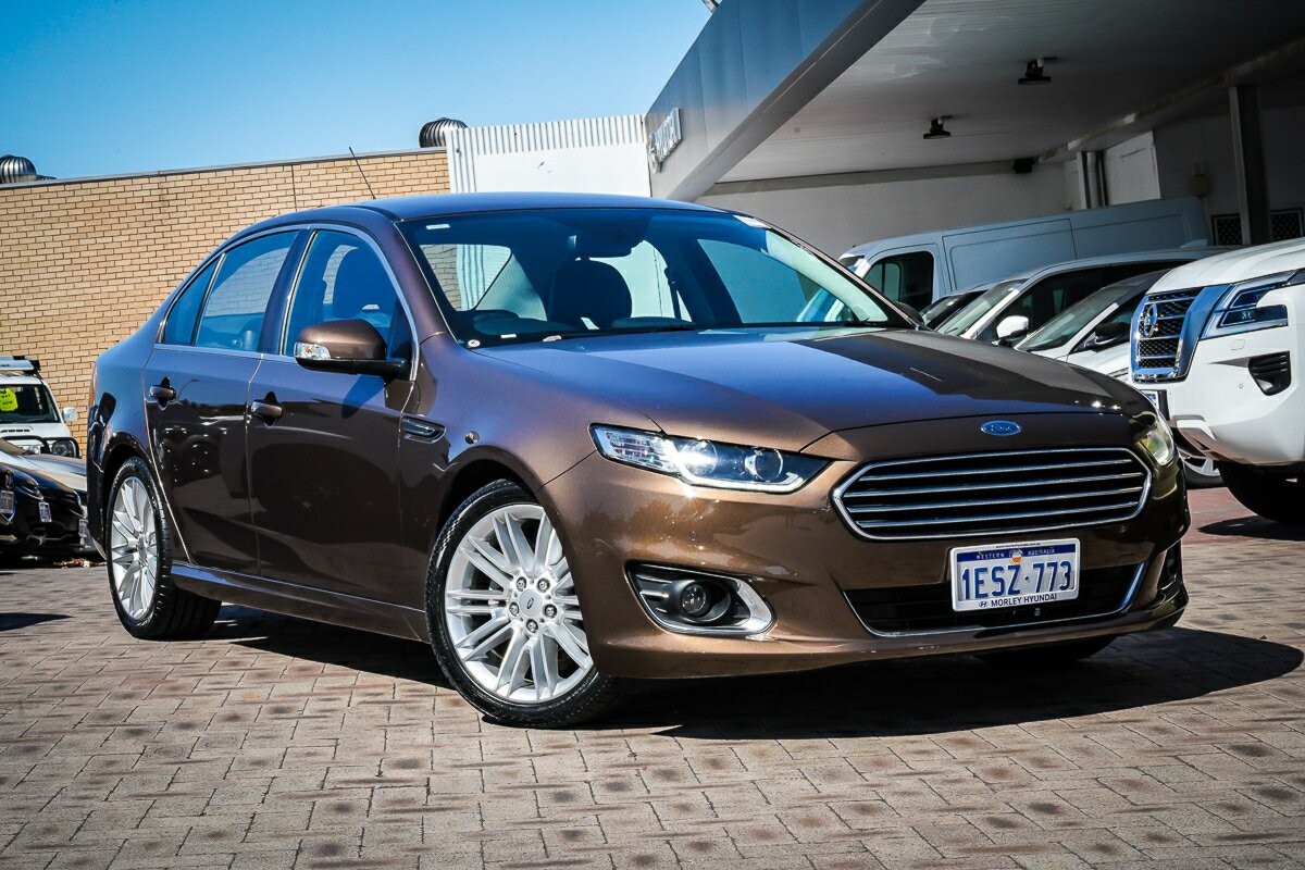 Ford Falcon image 1