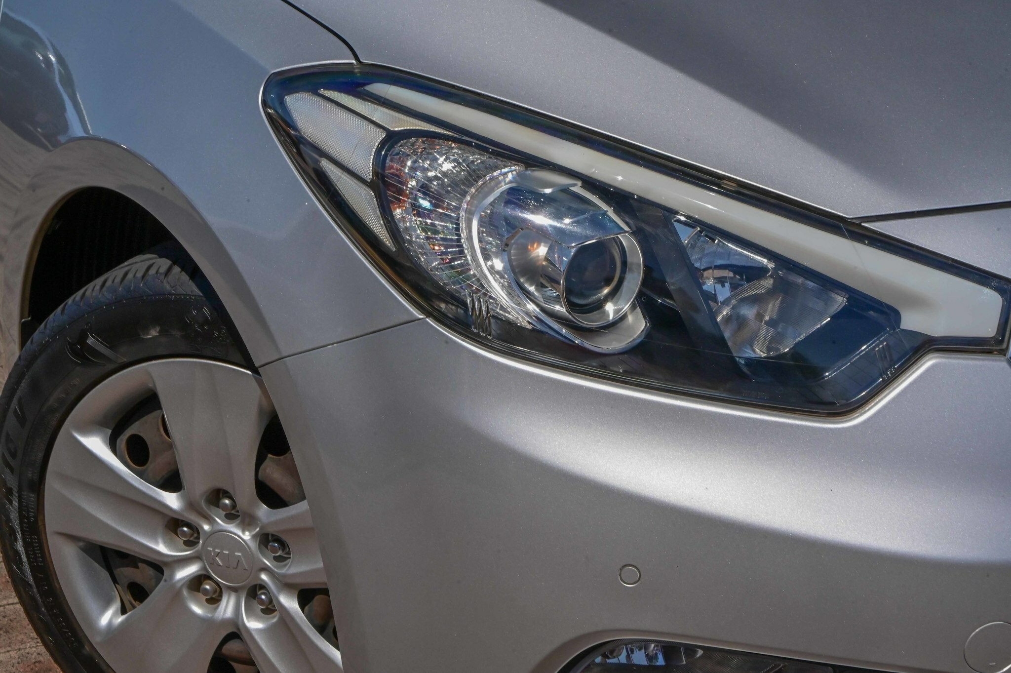 Kia Cerato image 2