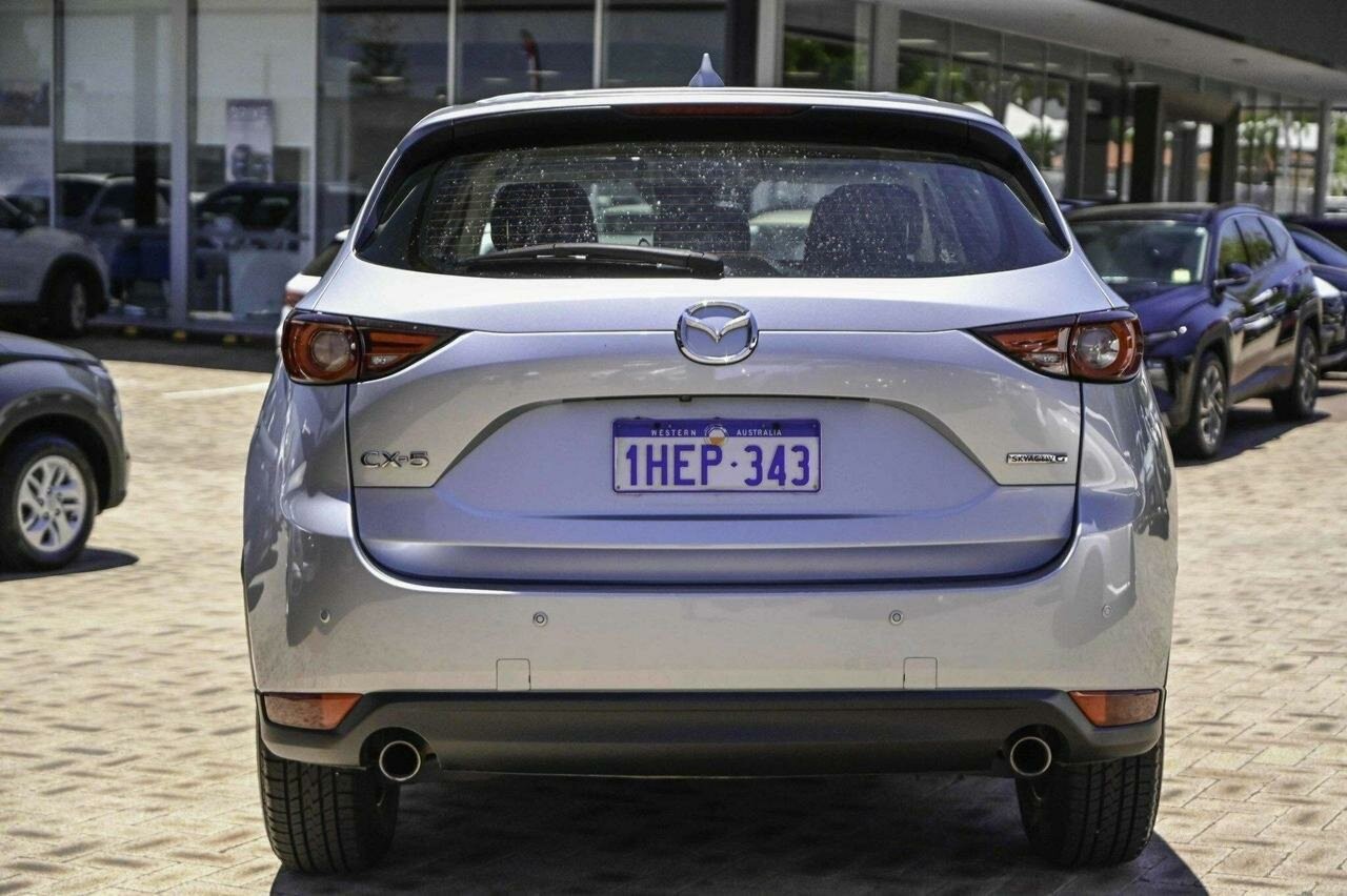 Mazda Cx-5 image 4