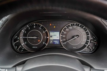 https://vehicle-cdn.autoleague.cloud/17006_41011440_10.jpg
