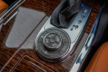 https://vehicle-cdn.autoleague.cloud/17006_41011440_12.jpg