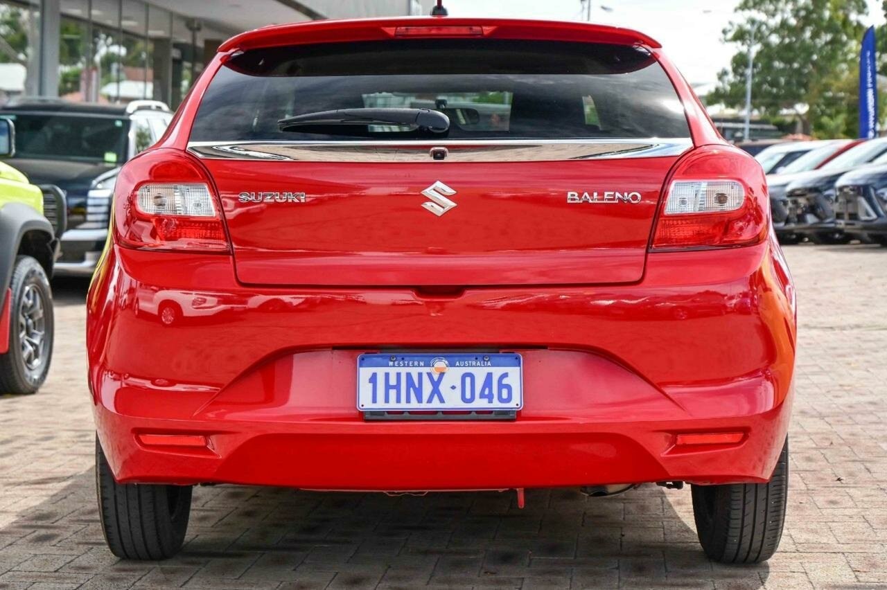 Suzuki Baleno image 4