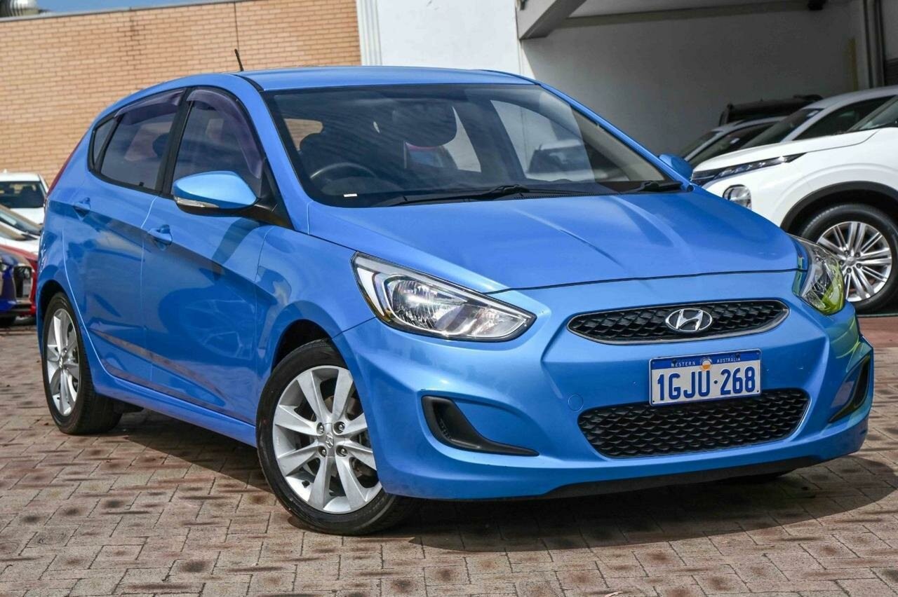 Hyundai Accent image 1