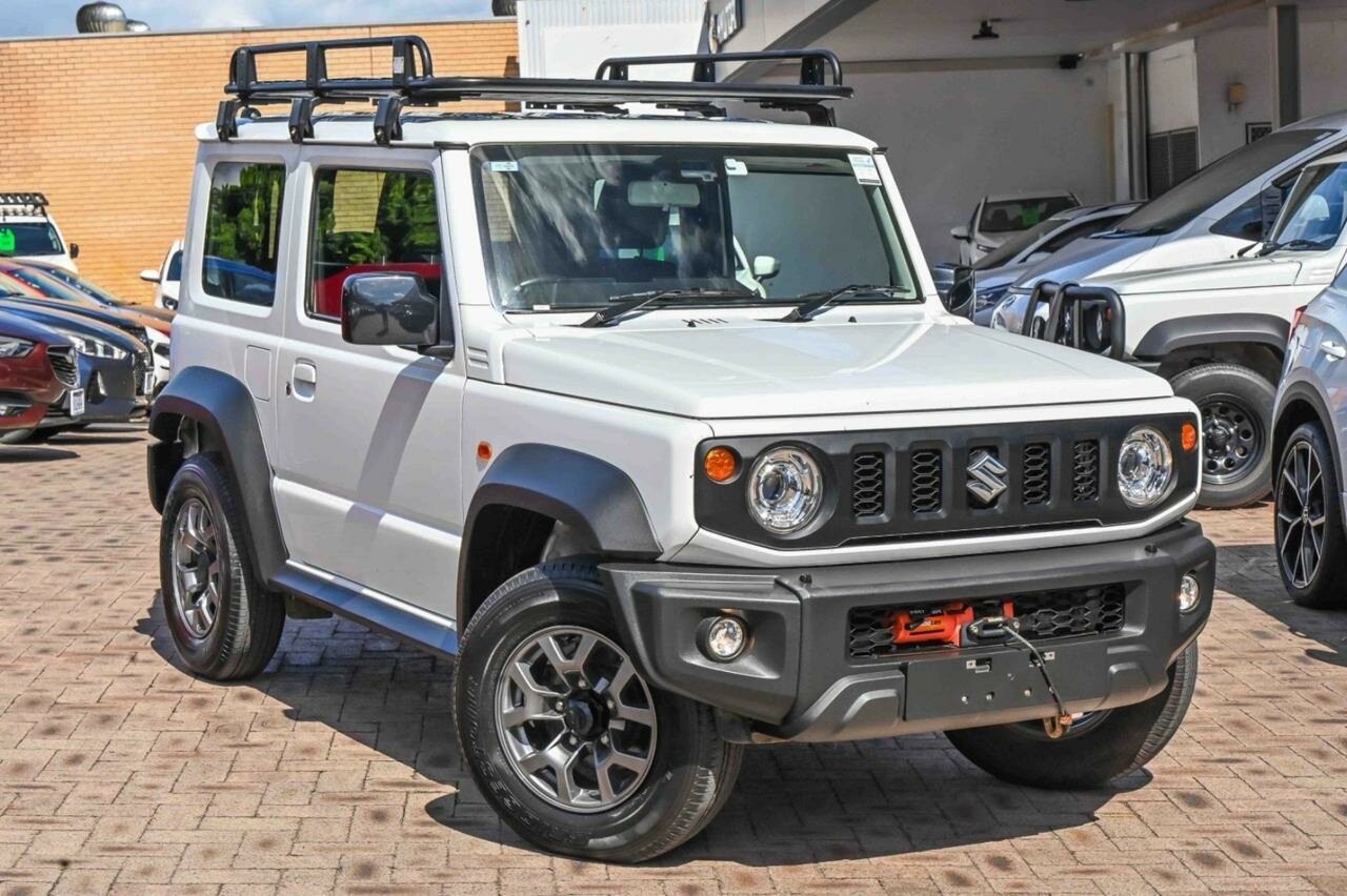 Suzuki Jimny image 1