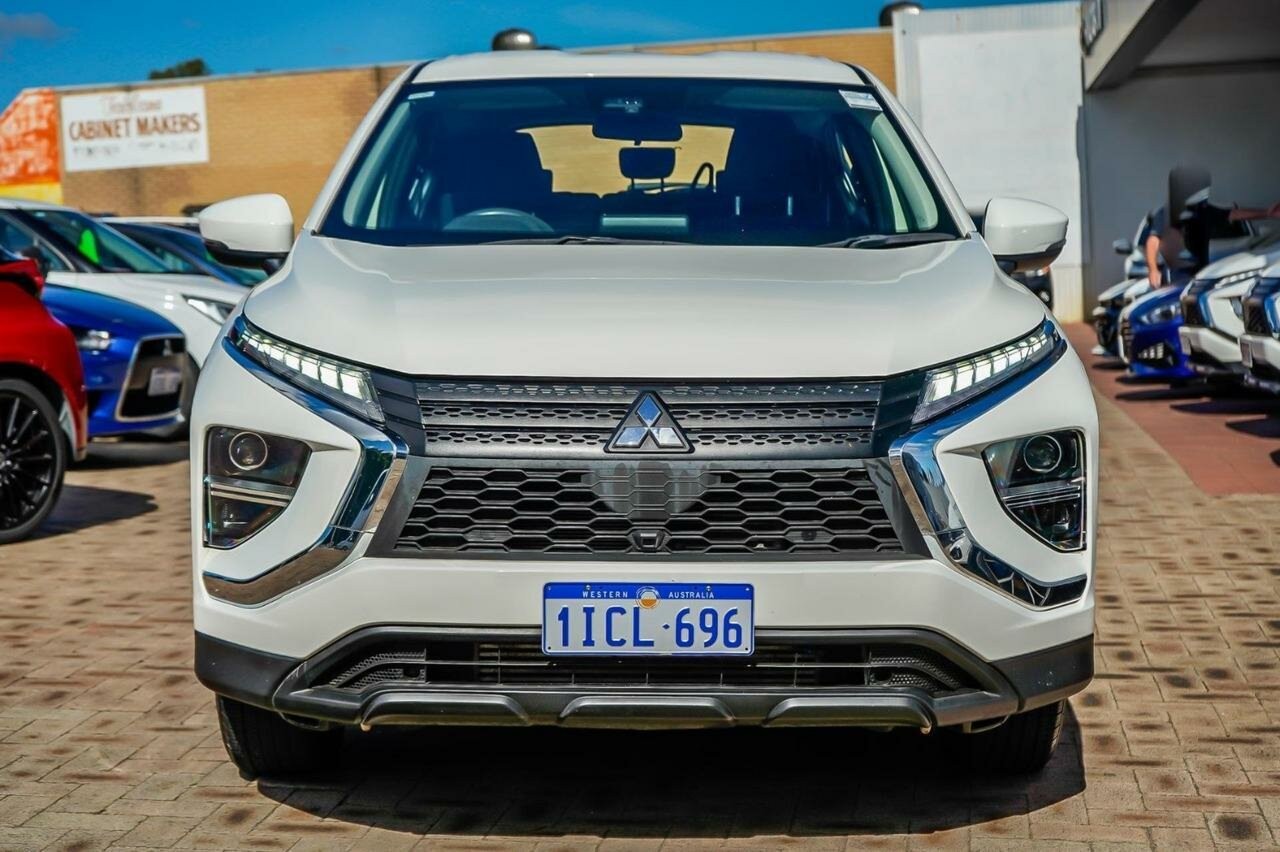 Mitsubishi Eclipse Cross image 4