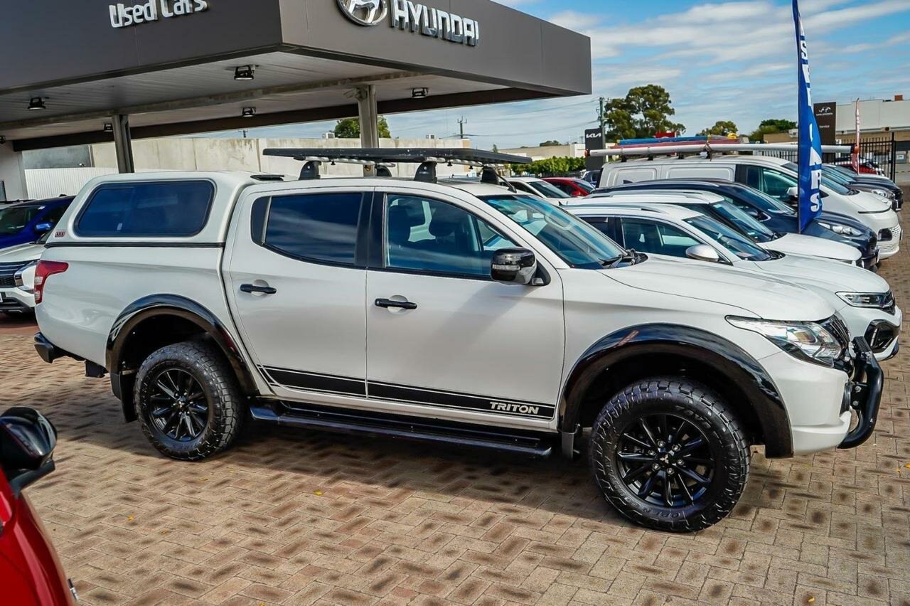 Mitsubishi Triton image 3