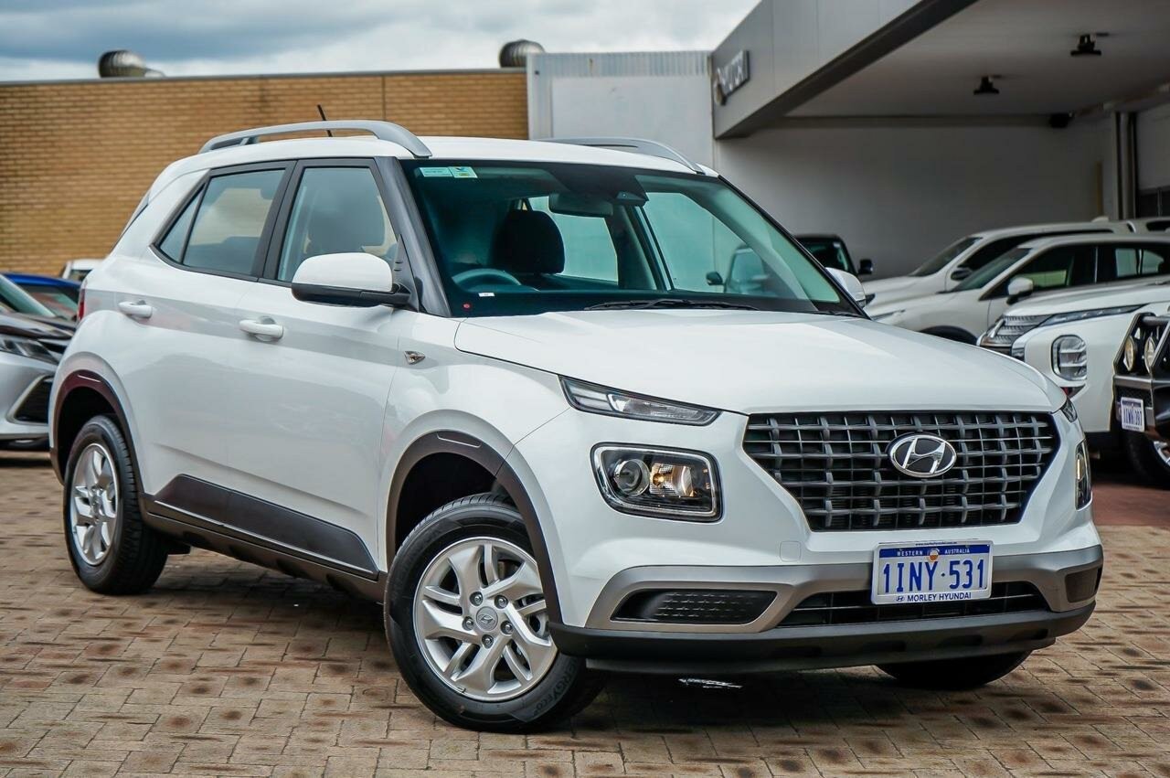 Hyundai Venue image 1